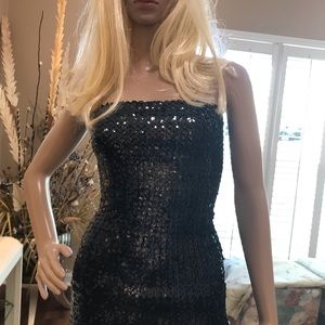 GORGEOUS & ELEGANT PARISIAN SEQUINED EVENING WEAR